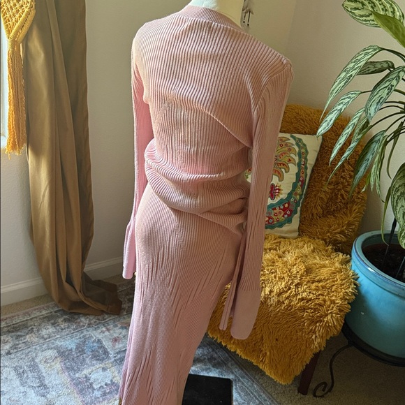 ASOS Pink Knit Set with bell sleeves - Picture 5 of 7